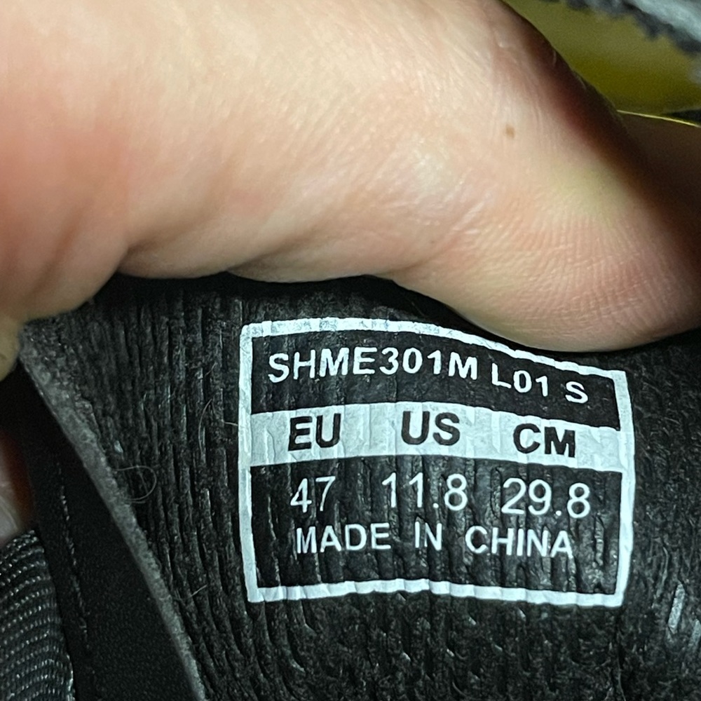 Shimano gravel shoes